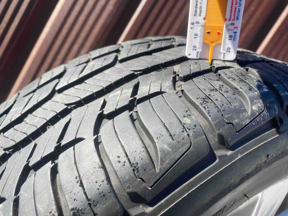 BF Goodrich 215-55-17 шини, резина.