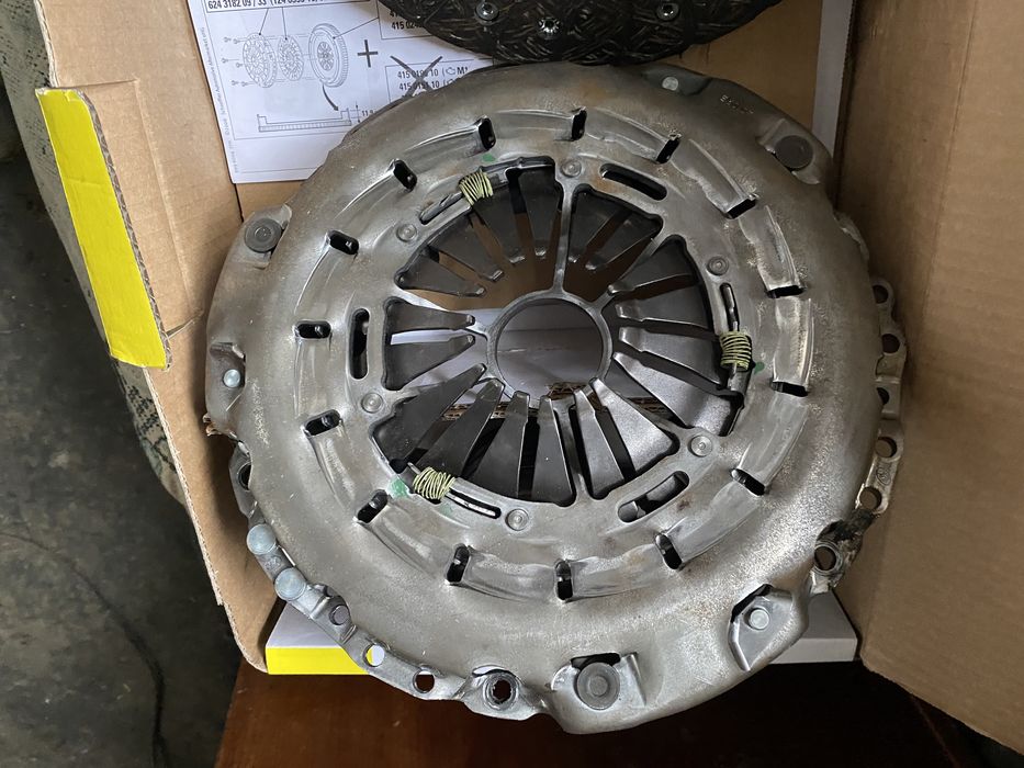 Продам комплект щепленя Мерседес Спрінтер 2.2