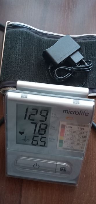Тонометр автомат Microlife BP A100.