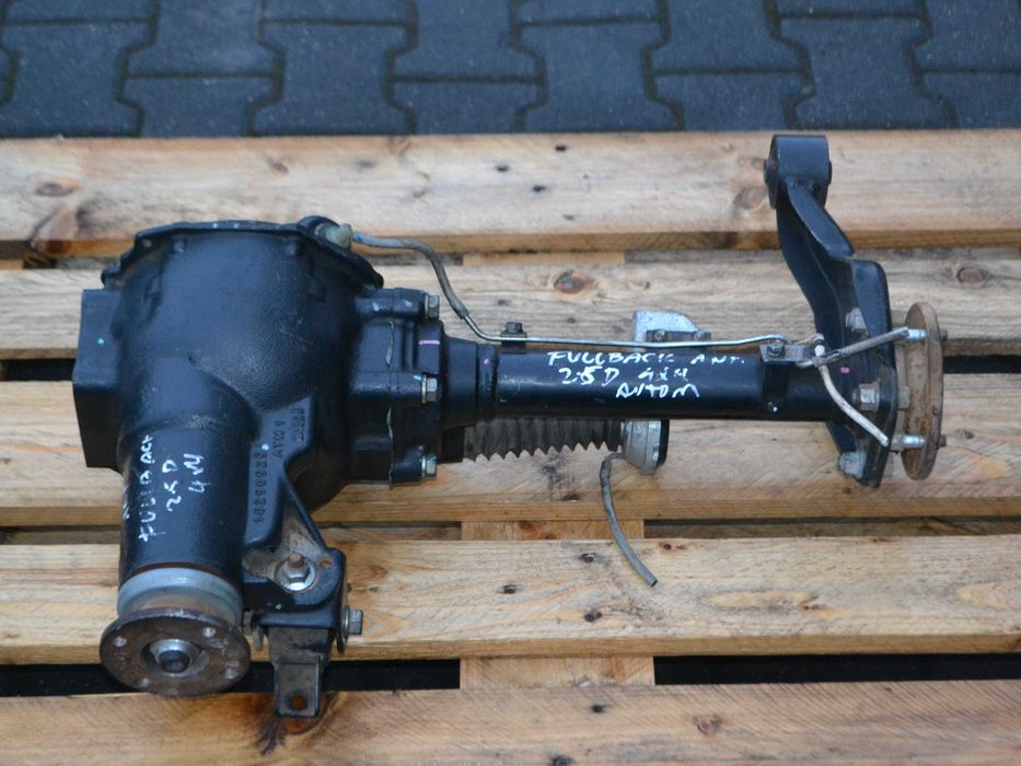 Dyferencjał dyfer przód MITSUBISHI L200 2.4D  3.917