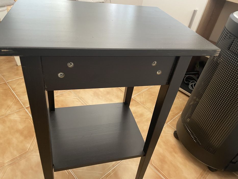 Mesa cabeceira Hemnes IKEA