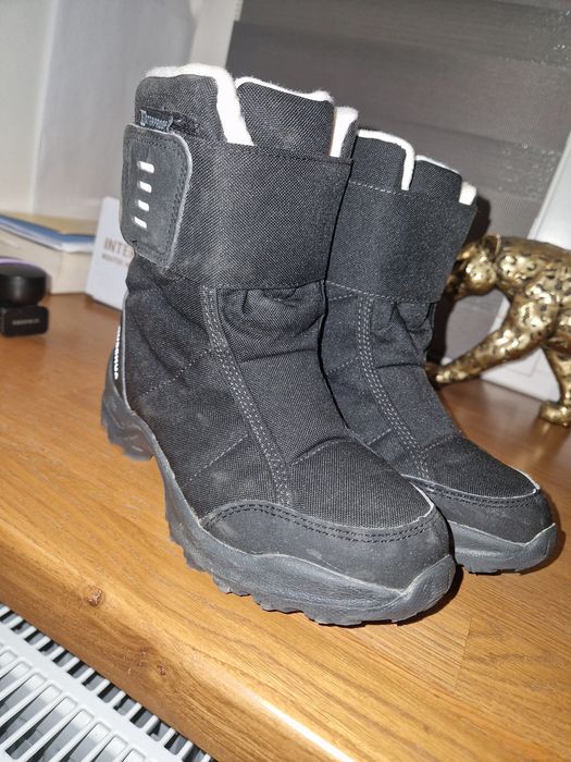 Buty quechua decathlon rozm 33 stan idealny
