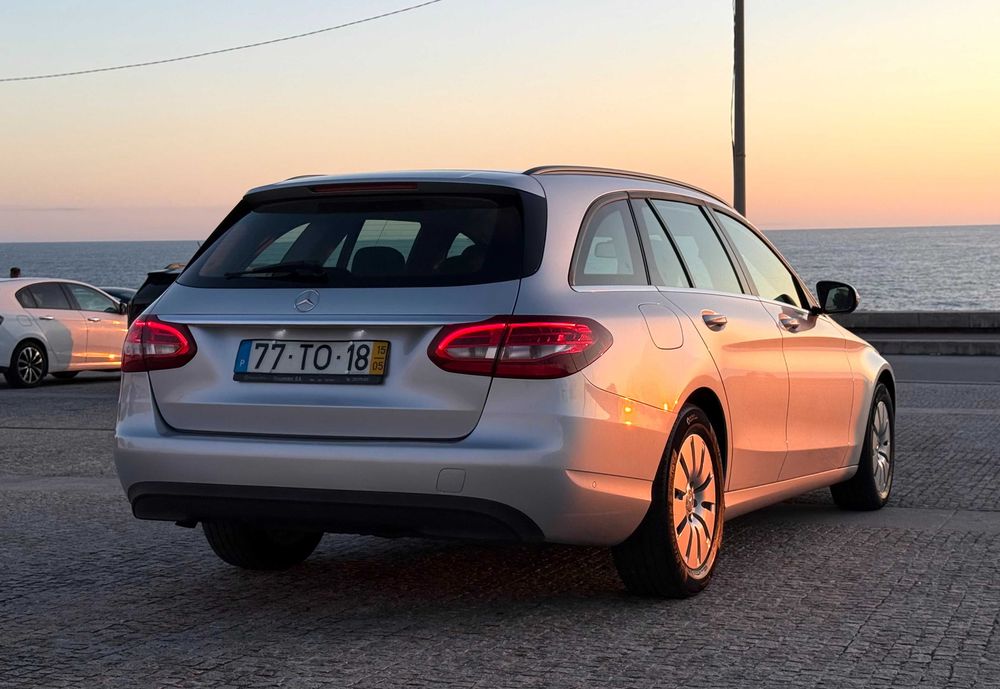 Mercedes-Benz C 180 BlueTEC Station 1.6 — Excelente estado foto 5