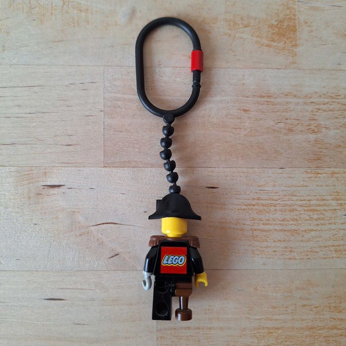Breloczek lego pirat kapitan Roger brelok
