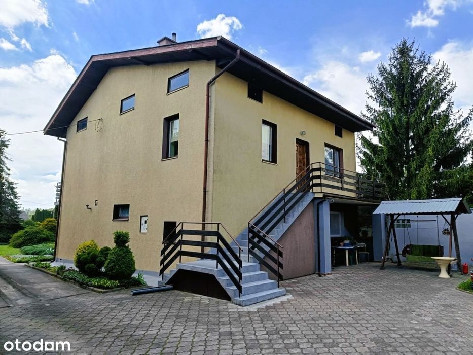 Dom 160 m² | 2 wejścia | garaż | działka 877 m²