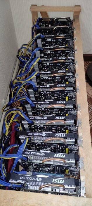 Продам Майнинг ферму на 11 видеокартах MSI CMP30HX