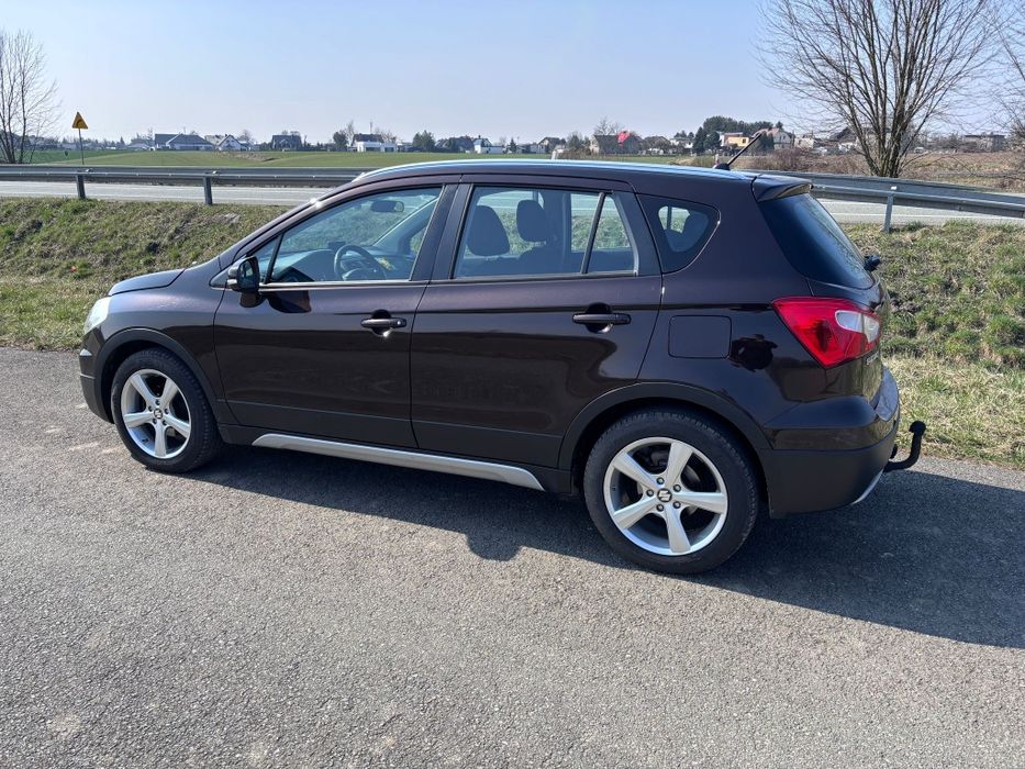 Suzuki SX4 S–CROSS