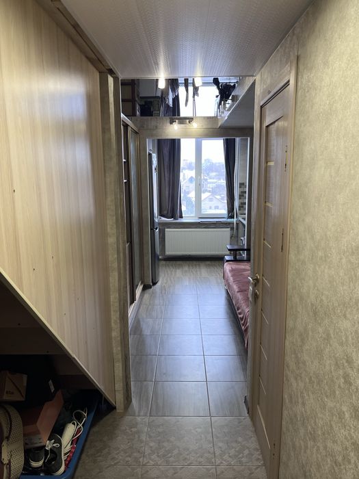 Продам дворівневу квартиру-гостинку