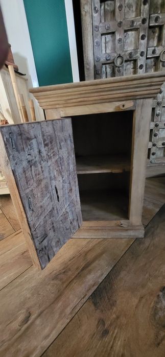 Okazja! Szafka nocna mango, styl indyjski, solidna