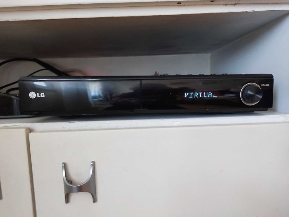 5.1 surround / Leitor DVD - Home Cinema LG e colunas e subwoofer