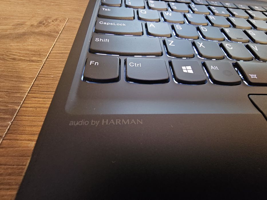 Laptop LENOVO ThinkPad E15 15.6" IPS i5-10210U 16GB RAM 500 GB HDD