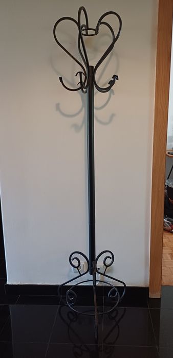 Cabide Chão Ferro Preto