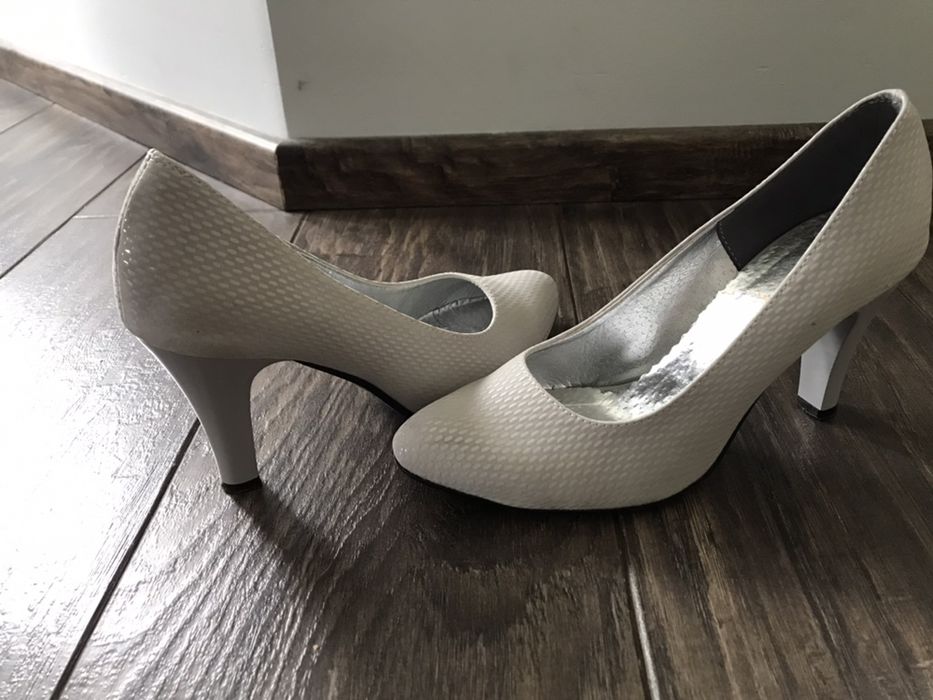 Buty/Półbuty szare rozm.37