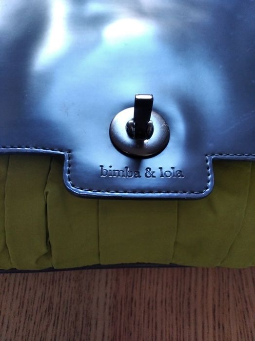Mala Bimba y Lola verde lima