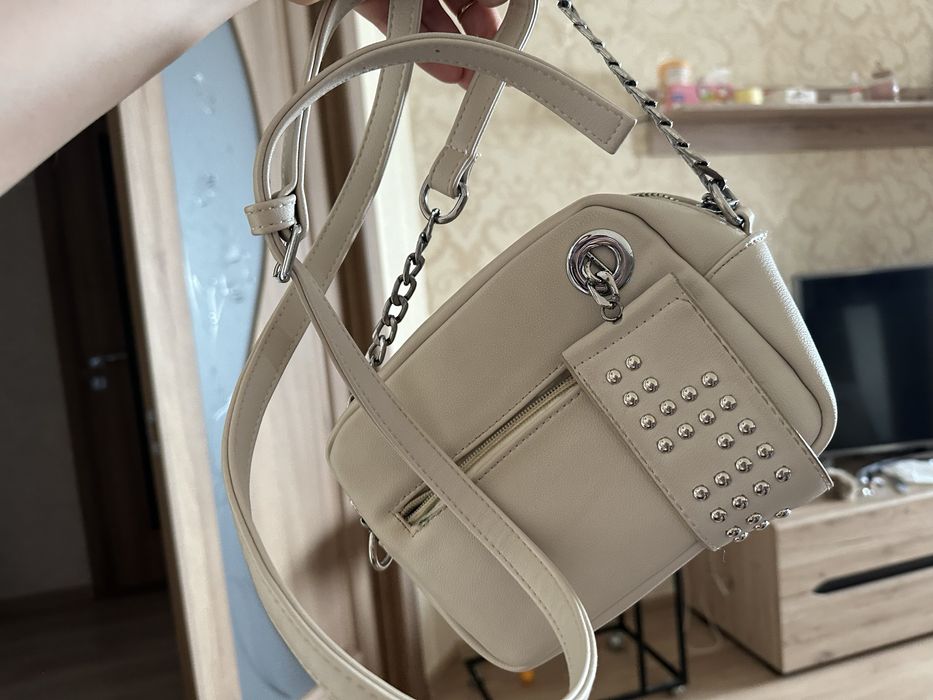 Сумка бежева