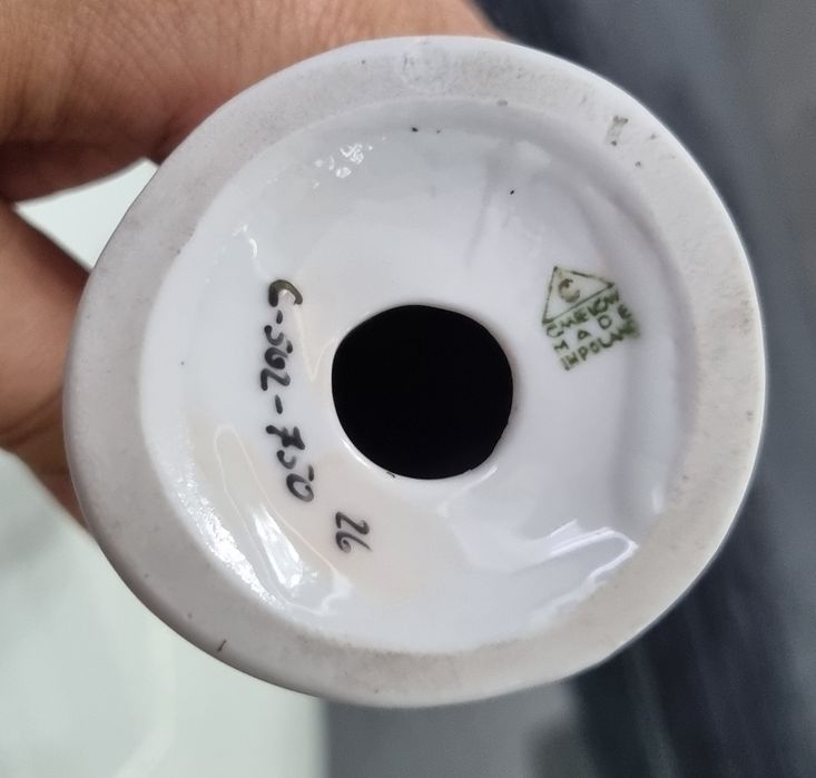 Sygnowana figurka Perkoz M. Naruszewicz Ćmielów 1957 r.