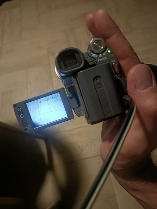 Kamera Sony HandyCam DCR-HC23E