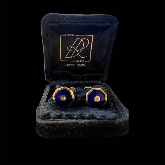 Botões de punho de homem