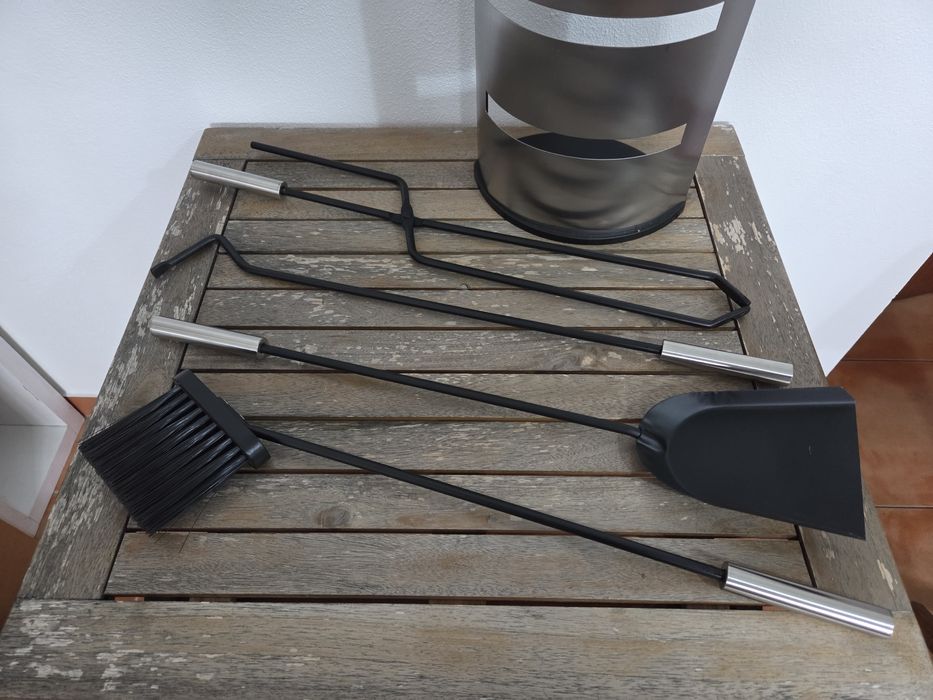 Conjunto de acessórios para lareira