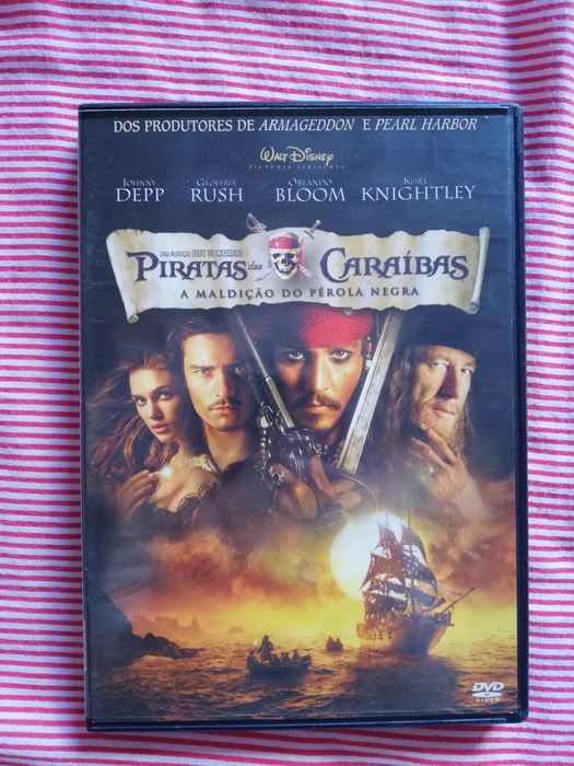 Dvd do filme "Piratas das Caraíbas - A Maldição do Pérola Negra"