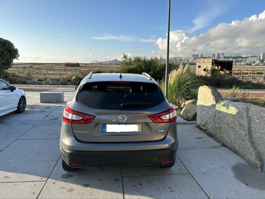 Nissan Qashqai 1.5 dCi Tekna Premium | 135.000 km | Pele | 360 | 2 Chaves