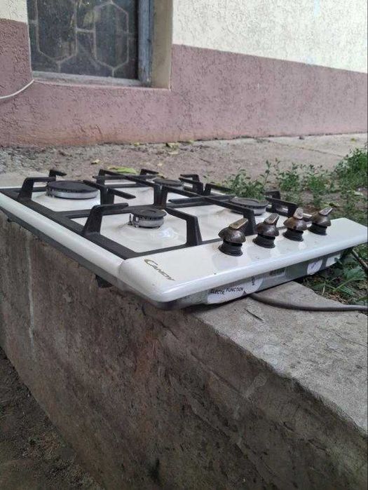 варочна поверхня Candy