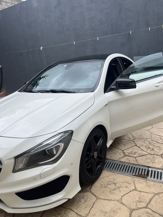 Mercedes-Benz Cla 220 AMG