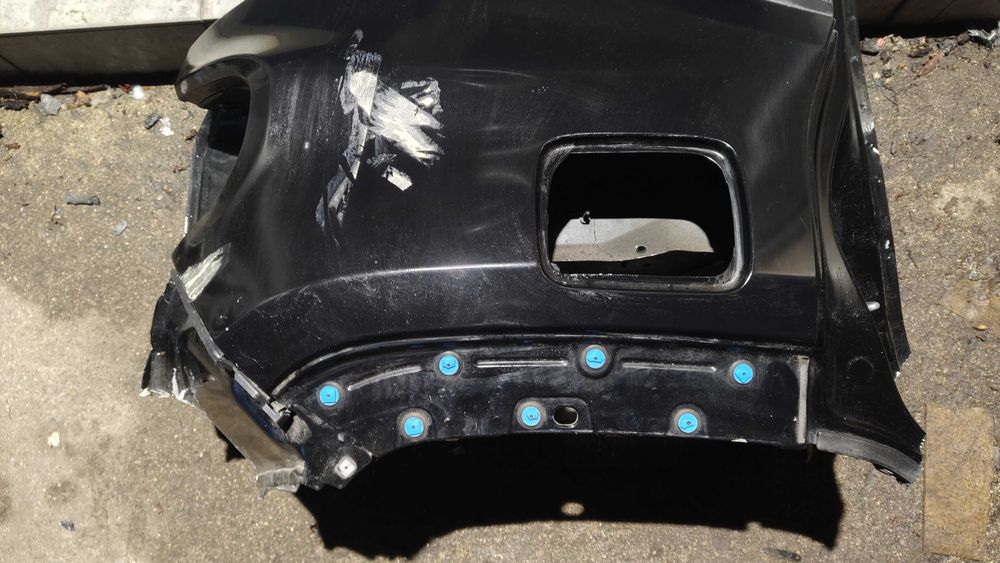 Błotnik ćwiartka prawy tył jeep renegade 601 czarny