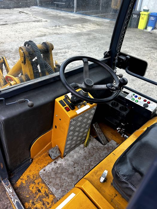 Miniładowarka KNIKMOPS KM 250 Bobcat, do brukarstwa, ogrodu