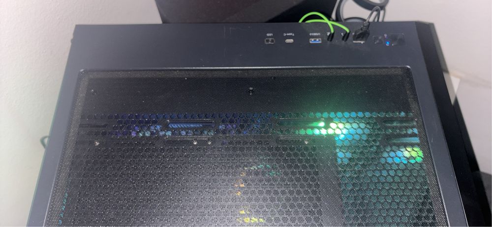 Pc Gaming Ryzen 7 5700X3D + RX 7800 XT ( Garantia 4 anos)