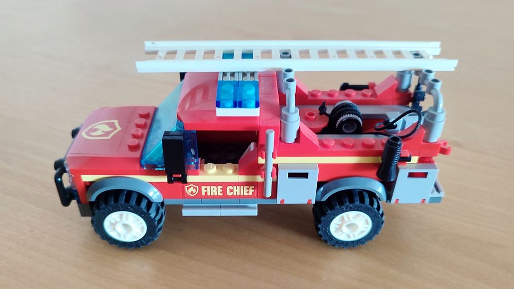 Lego City camião dos bombeiros