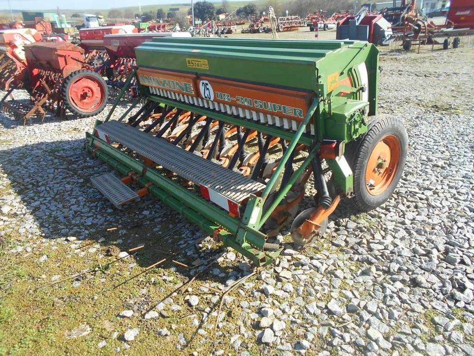 Semeador de discos Amazone 3m