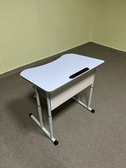 Парта шкільна для дітей