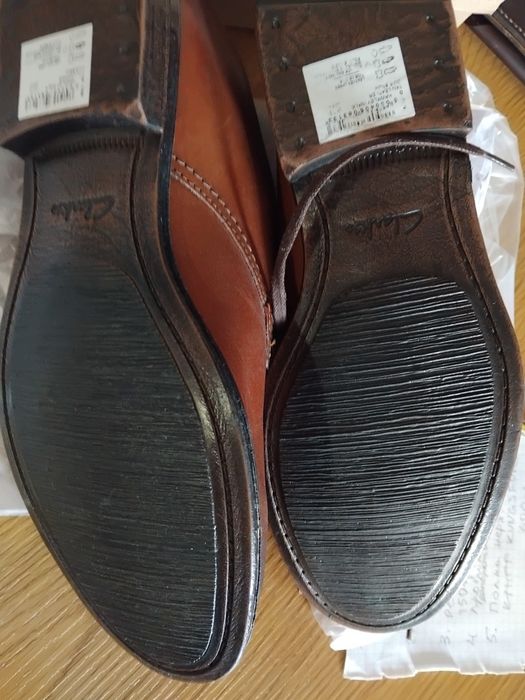 Продам чоловічі туфлі Clarks