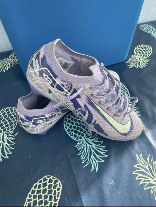 Chuteiras Nike Mercurial