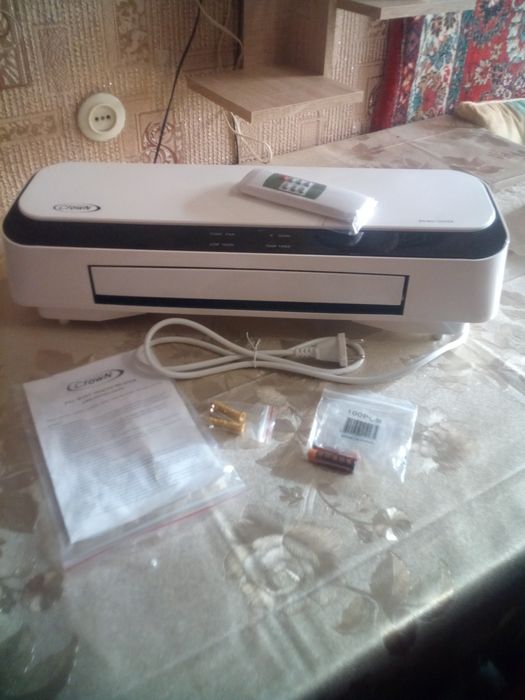 Продам тепловентилятор настенный