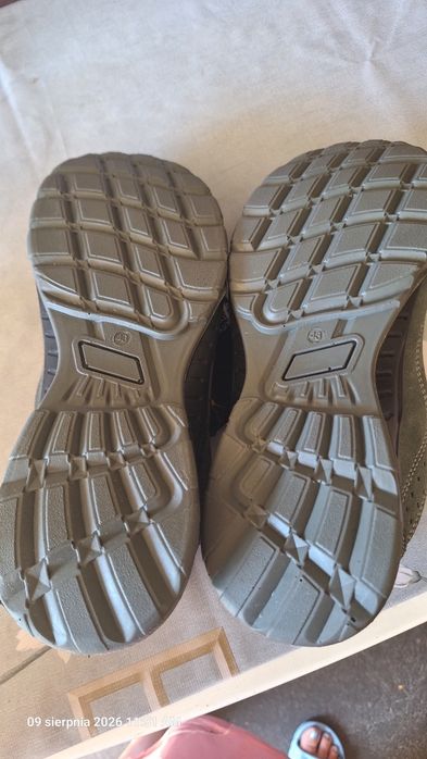 Sprzedam buty robocze