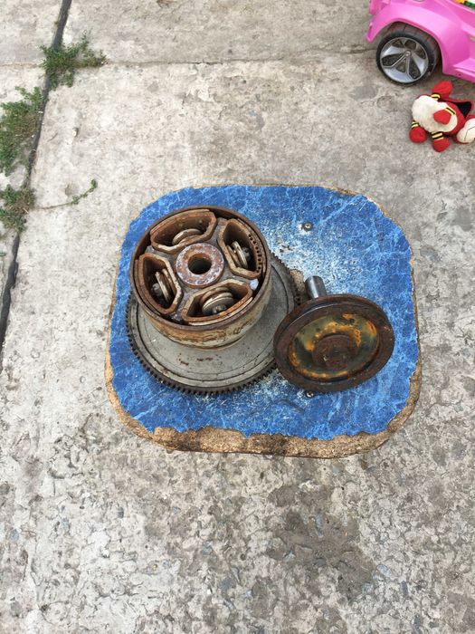 Сцепление с маховиком комлект двигателя УД-25 УД-2 мотоблока мтз СССР