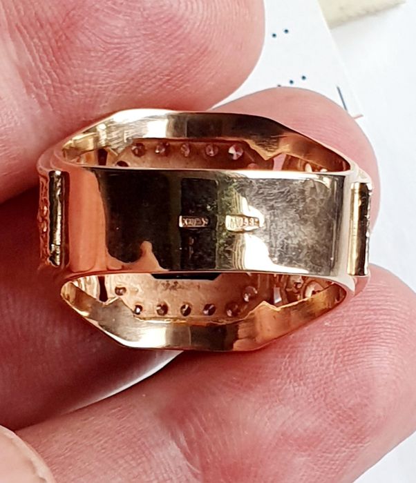 Продам золотые мужские печатки