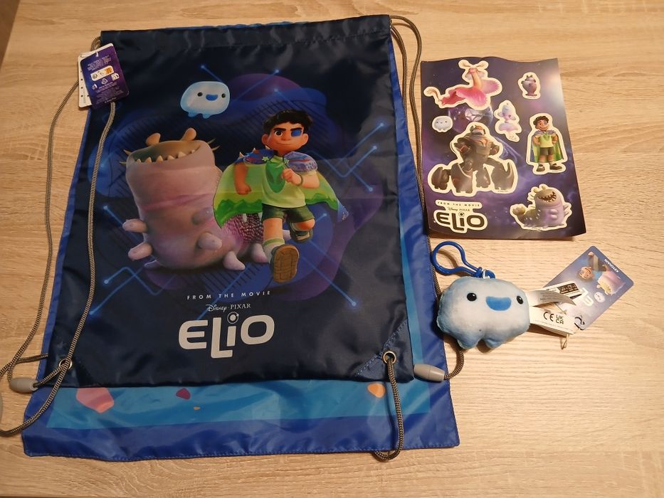 Kit Disney Pixar ELIO - Novo