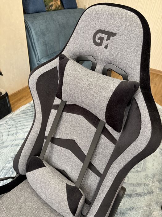 Крісло геймерське GT Racer X-2534-F Fabric Gray/Black Suede
