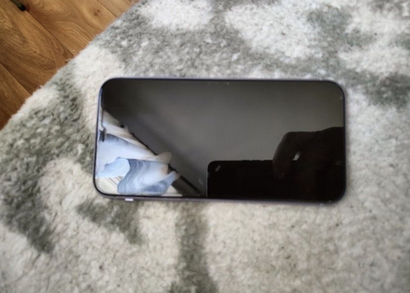Iphone 11 128gb Kondycja 72%