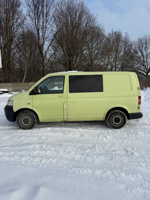 Volkswagen transporter T5 2.5 TDI, bus