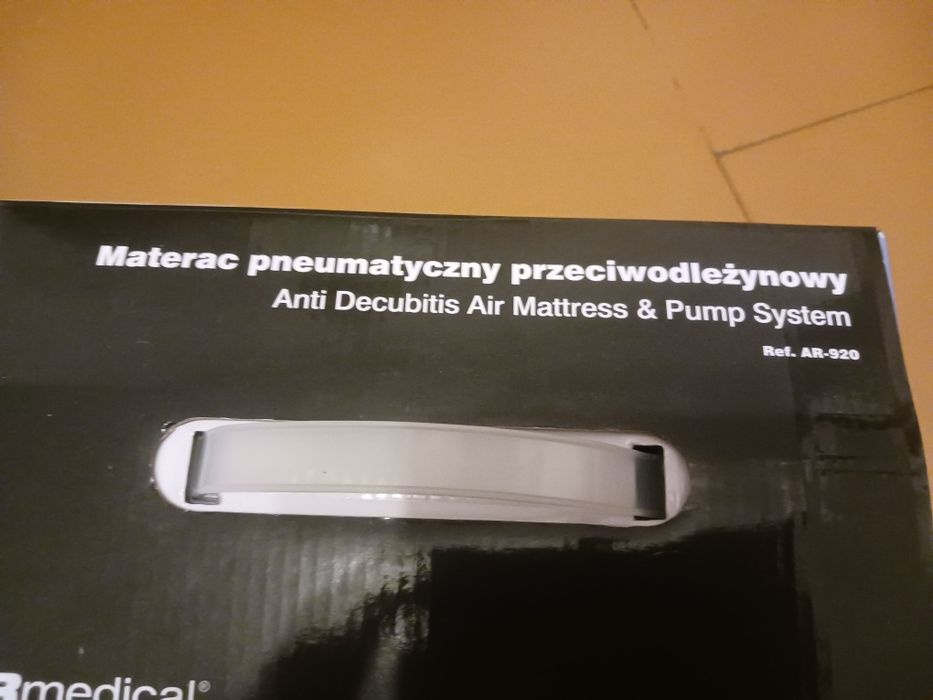 Materac przeciwodleżynowy