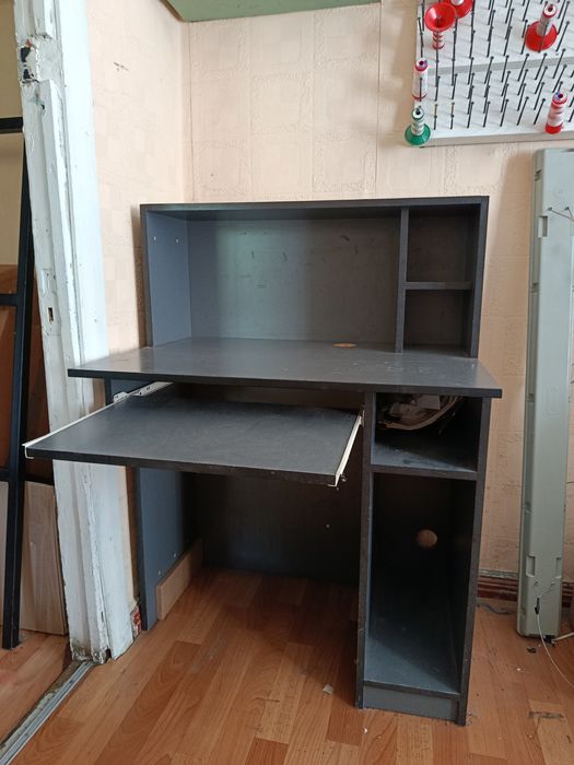 продам Меблі "Закройщика та Офісн, Рецепшн, Ниткотримачі