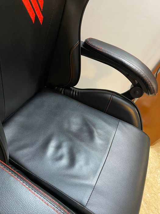 Cadeira Gaming_ótimo estado