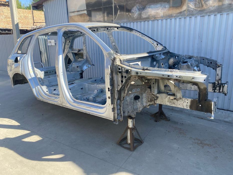 Кузов Четверть Права Ланжерон Ауді Кю7 4М Audi Q7 4Л Розборка