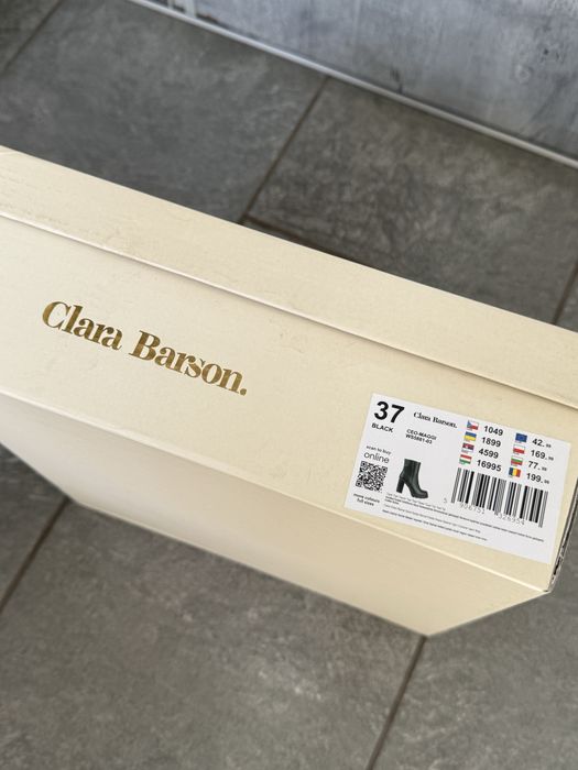 Botki na słupku Clara Barson WS5881-03