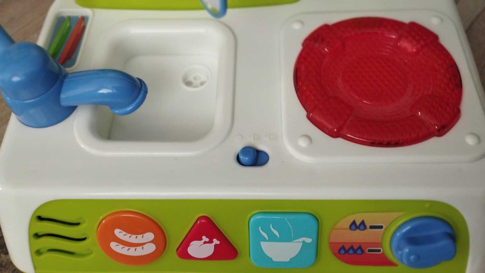 Kuchenka mini Fisher Price