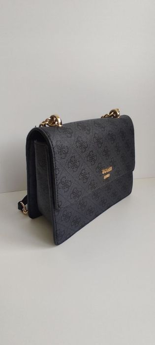Жіноча сумка крос-боді від бренду Guess д